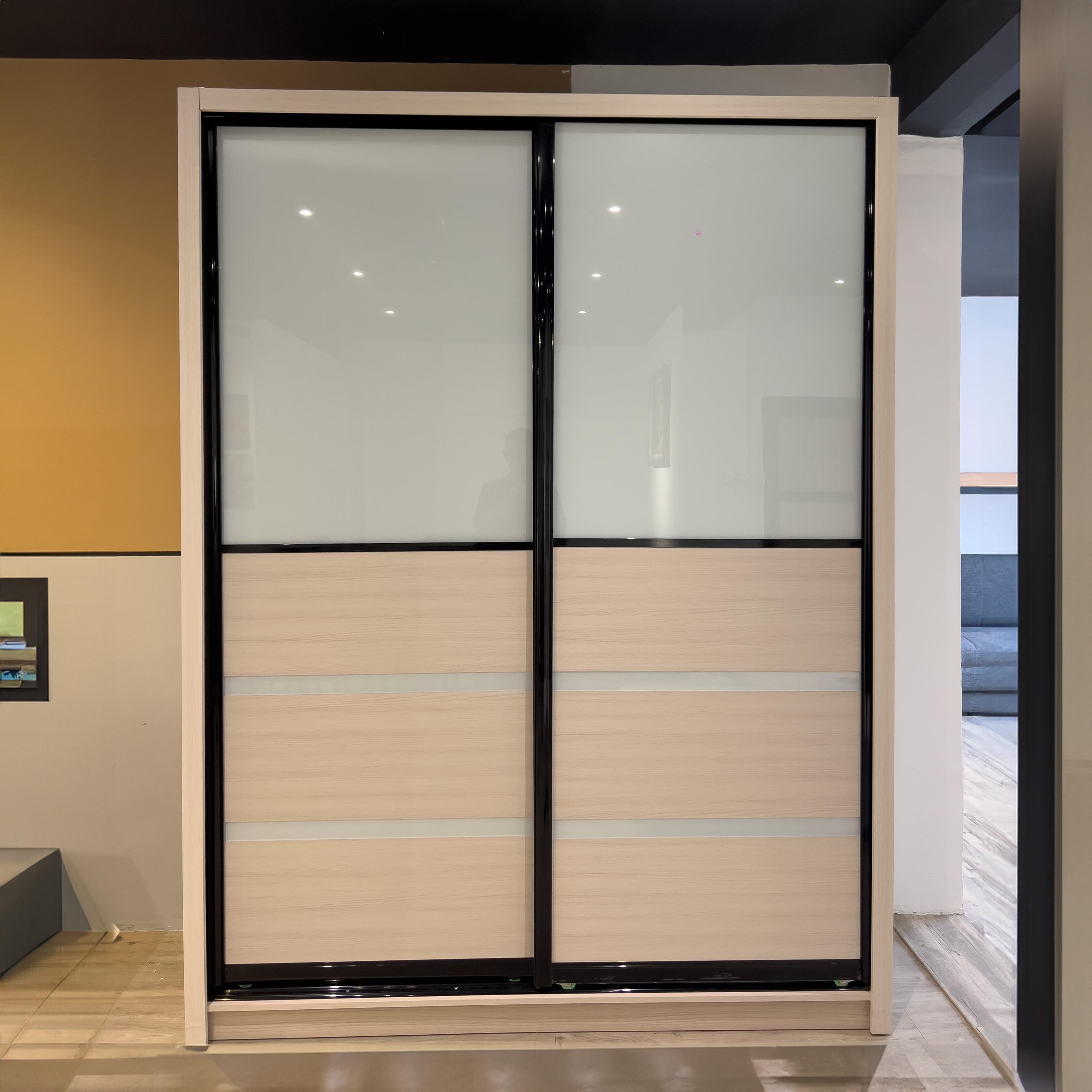 US Siding Wardrobe 6'ft Length x 8'ft Height