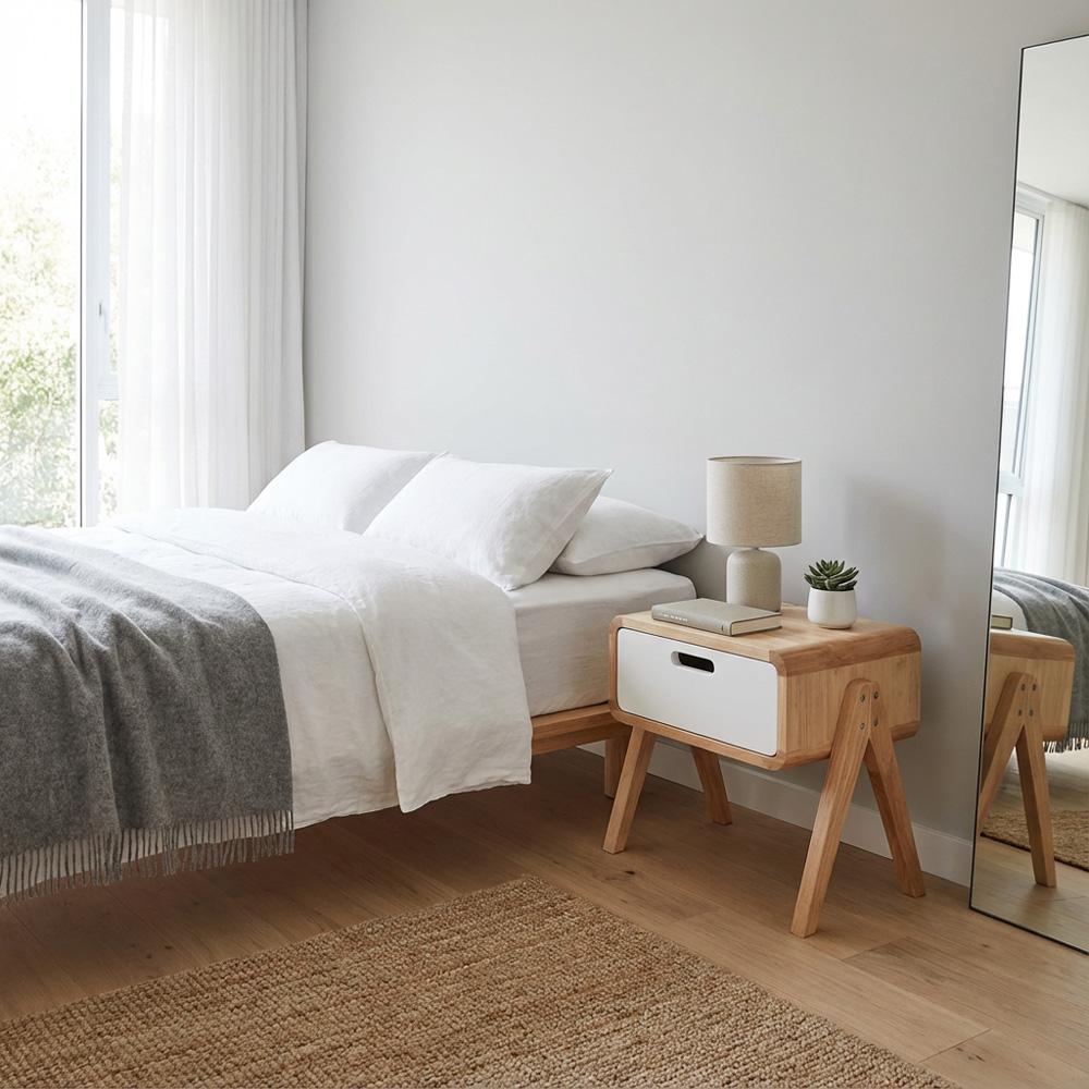 Tomamu Solid Rubber Wood Side Table